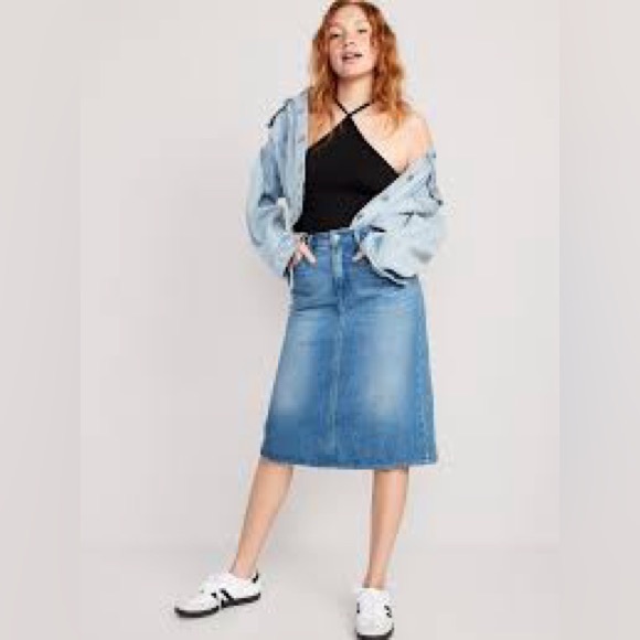 Old Navy Denim Midi Skirt - Picture 2 of 6